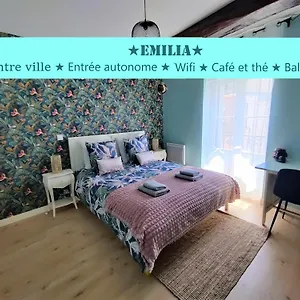 Emilia Centre Vitré